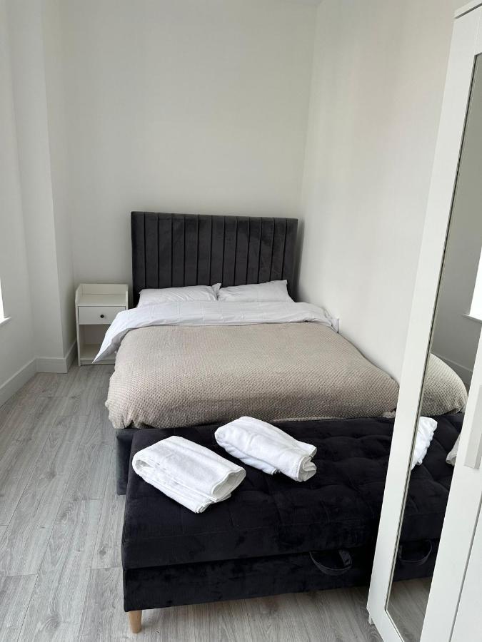 The Walworth Retreat- Cozy Flats In London Apartment ภายนอก รูปภาพ