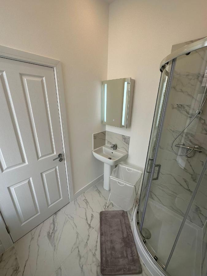 The Walworth Retreat- Cozy Flats In London Apartment ภายนอก รูปภาพ
