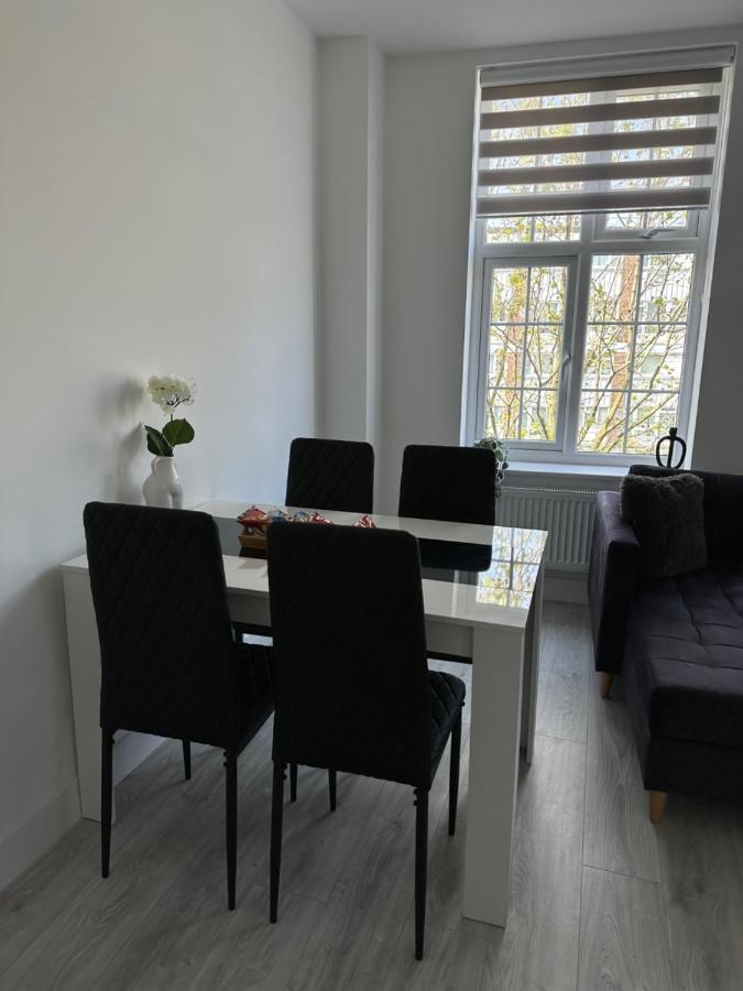 The Walworth Retreat- Cozy Flats In London Apartment ภายนอก รูปภาพ